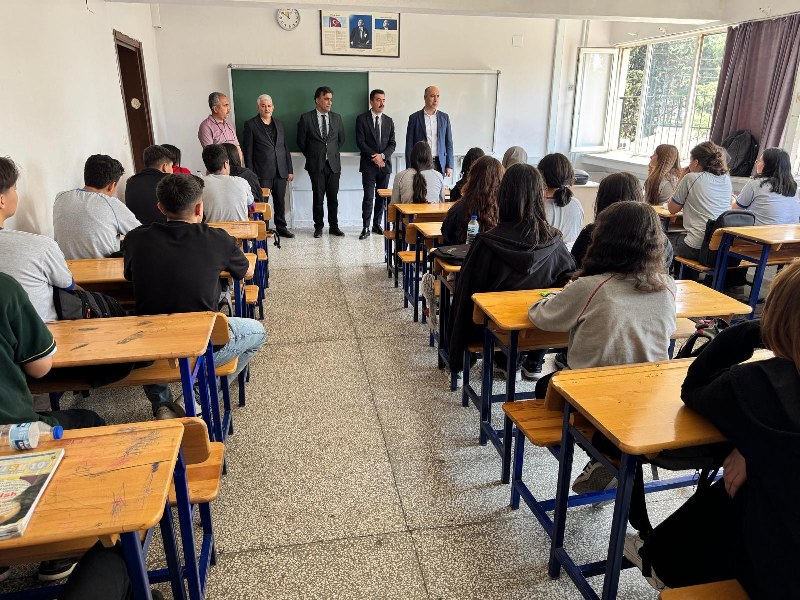 Dörtyol Kaymakamı Sayın Ümit Altay’dan Okul Ziyaretleri