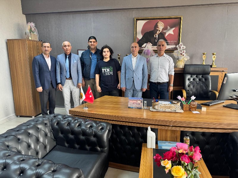 Dörtyol Kaymakamı Ümit Altay’dan Okul Ziyaretleri